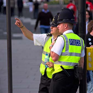 Londyńscy policjanci w dzielnicy City.